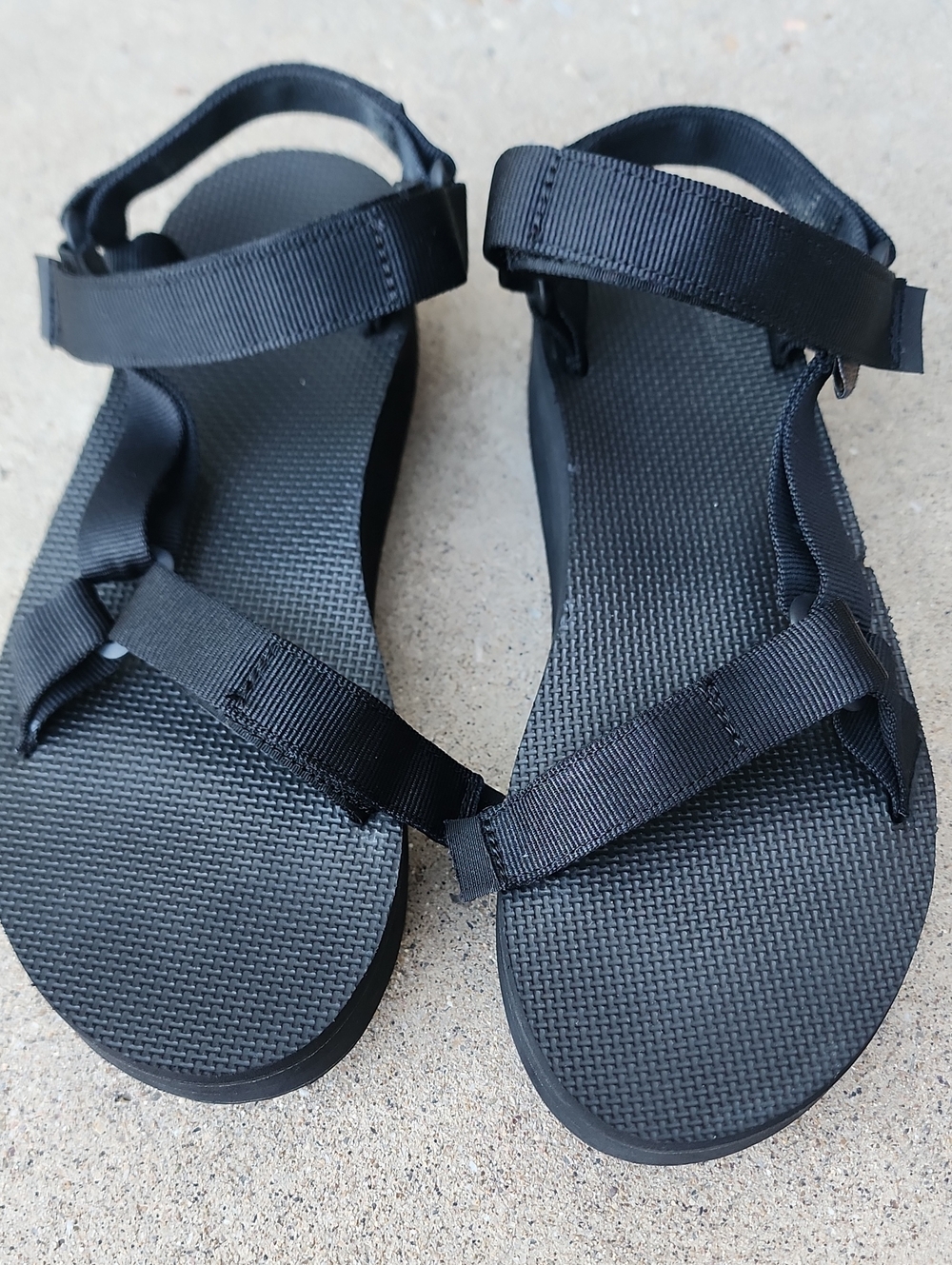 Teva Black Platform Strappy Sandals - Picture 3 of 16
